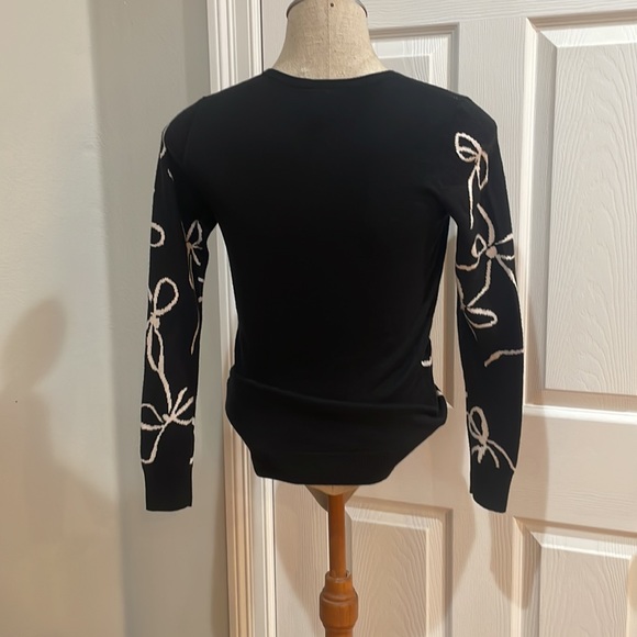 Ann Taylor pullover sweater black white red ribbon bows cotton women’s XSP - Picture 3 of 10